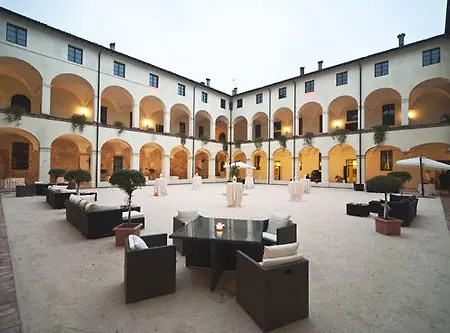فندق Relais