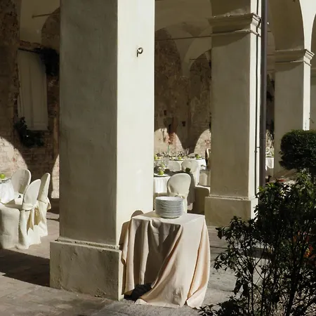 Relais Ξενοδοχείο Fontevivo