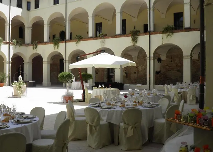 فندق Relais Fontevivo